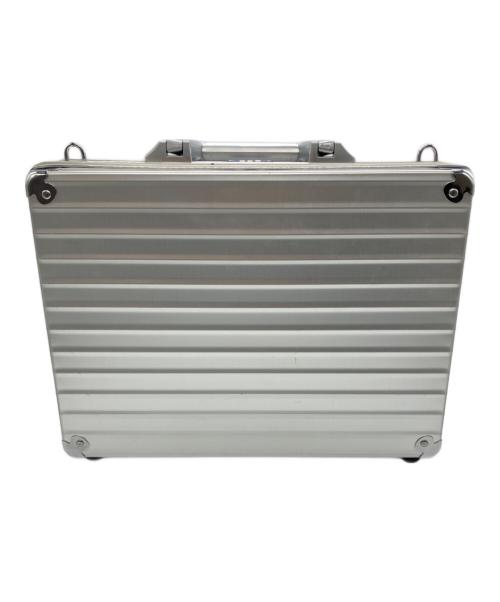RIMOWA（リモワ）RIMOWA (リモワ) アタッシュノートブックケース シルバーの古着・服飾アイテム