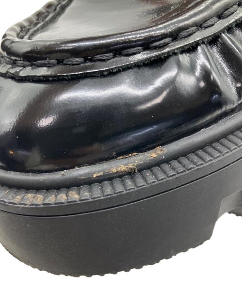 MARC JACOBS（マークジェイコブス）MARC JACOBS (マークジェイコブス) フランキープラットフォームローファー ブラック サイズ:24.5cmの古着・服飾アイテム