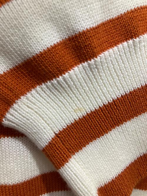 maison kitsune（メゾンキツネ）maison kitsune (メゾンキツネ) FOX HEAD INTARSIA COMFORT STRIPED JUMPER ブラウン×アイボリー サイズ:Sの古着・服飾アイテム