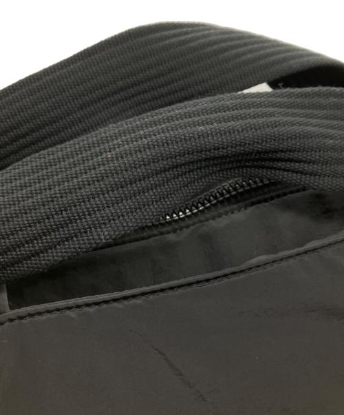 Y-3（ワイスリー）Y-3 (ワイスリー) UT TOTE ブラックの古着・服飾アイテム