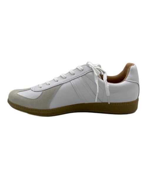 GERMAN TRAINER（ジャーマントレーナー）GERMAN TRAINER (ジャーマントレーナー) ローカットスニーカー ホワイト サイズ:SIZE 40 未使用品の古着・服飾アイテム