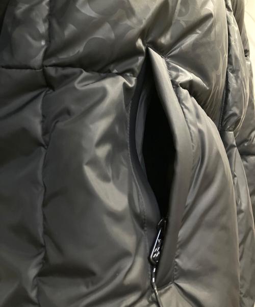 COACH（コーチ）COACH (コーチ) シグネチャー / カラーブロックダウンジャケット ブラック サイズ:Sの古着・服飾アイテム