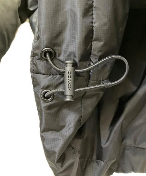 COACH（コーチ）COACH (コーチ) シグネチャー / カラーブロックダウンジャケット ブラック サイズ:Sの古着・服飾アイテム