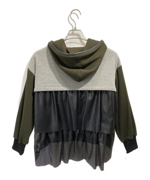 Risley（リズレー）Risley (リズレー) バックパンチング フリルフーディー グレー×カーキ サイズ:FREE 未使用品の古着・服飾アイテム