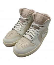 NIKE（ナイキ）の古着「WMNS AIR JORDAN 1 MID」｜ベージュ