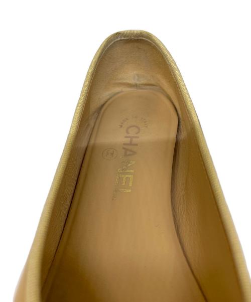 CHANEL（シャネル）CHANEL (シャネル) バレリーナ ココマーク リボンパンプス ベージュ×ブラック サイズ:37 1/2の古着・服飾アイテム