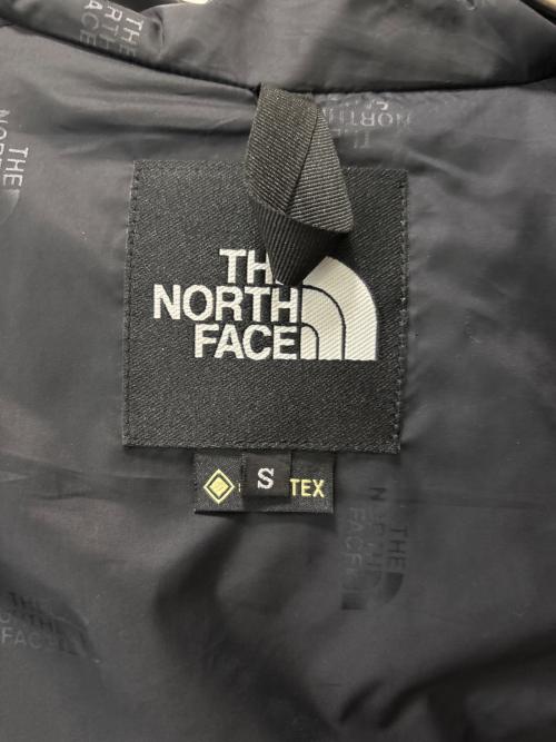 THE NORTH FACE（ザ ノース フェイス）THE NORTH FACE (ザ ノース フェイス) マウンテンライトジャケット グレー×ブラック サイズ:Sの古着・服飾アイテム