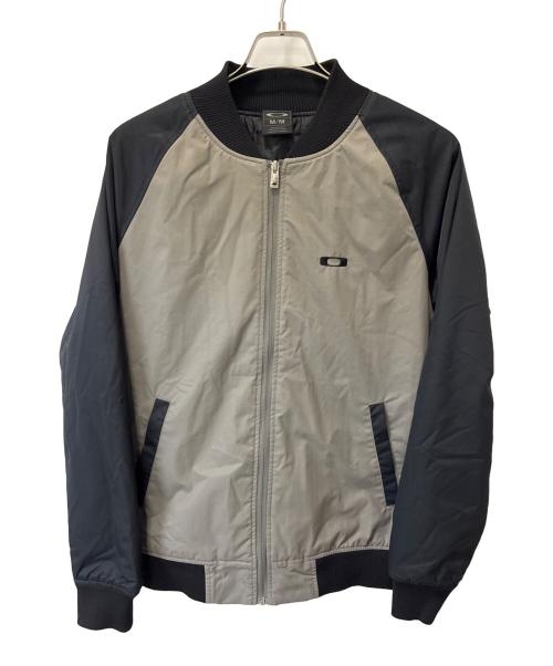 OAKLEY（オークリー）OAKLEY (オークリー) 中綿ナイロンジャケット ブラックぐれー サイズ:Mの古着・服飾アイテム