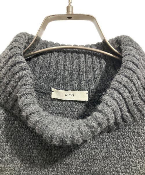 ATON（エイトン）ATON (エイトン) ハイネックニット ダークグレー サイズ:02の古着・服飾アイテム