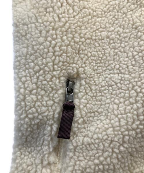Patagonia（パタゴニア）Patagonia (パタゴニア) クラシックレトロXベスト ベージュ×レッド サイズ:L 未使用品の古着・服飾アイテム