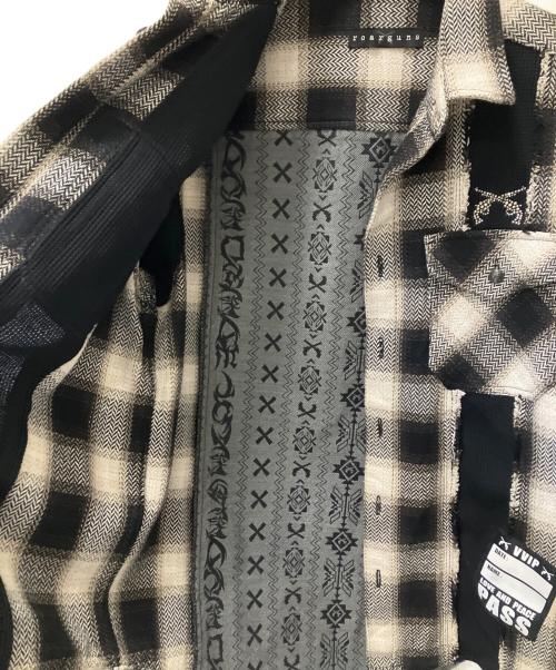 roarguns（ロアーガンズ）roarguns (ロアーガンズ) シャツジャケット ベージュ×ブラック サイズ:1の古着・服飾アイテム