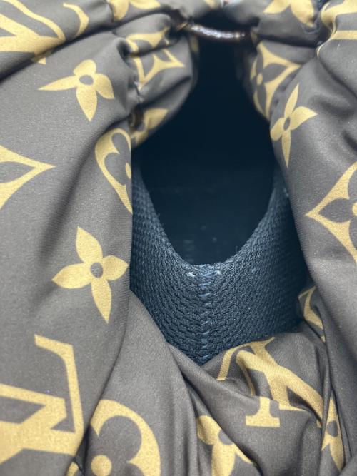 LOUIS VUITTON（ルイ ヴィトン）LOUIS VUITTON (ルイ ヴィトン) ピローライン アンクルブーツ ブラック サイズ:35の古着・服飾アイテム