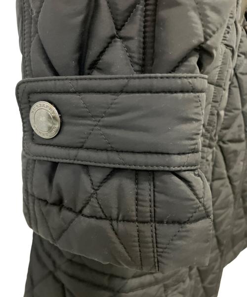 BURBERRY LONDON（バーバリーロンドン）BURBERRY LONDON (バーバリーロンドン) キルティングコート ブラック サイズ:38の古着・服飾アイテム