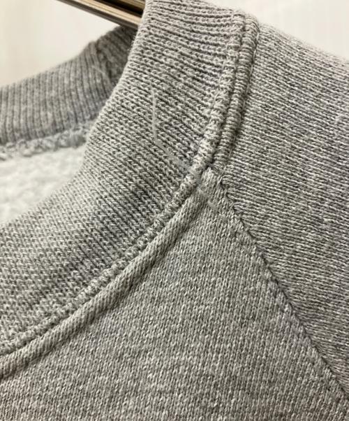 adidas（アディダス）adidas (アディダス) 刺繍ロゴラグランスウェット グレー サイズ:Lの古着・服飾アイテム