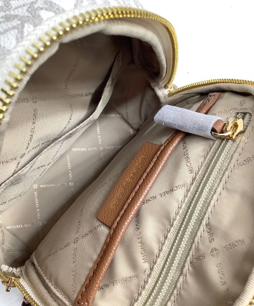 MICHAEL KORS（マイケル・コース）MICHAEL KORS (マイケルコース) ミニリュック ホワイトの古着・服飾アイテム