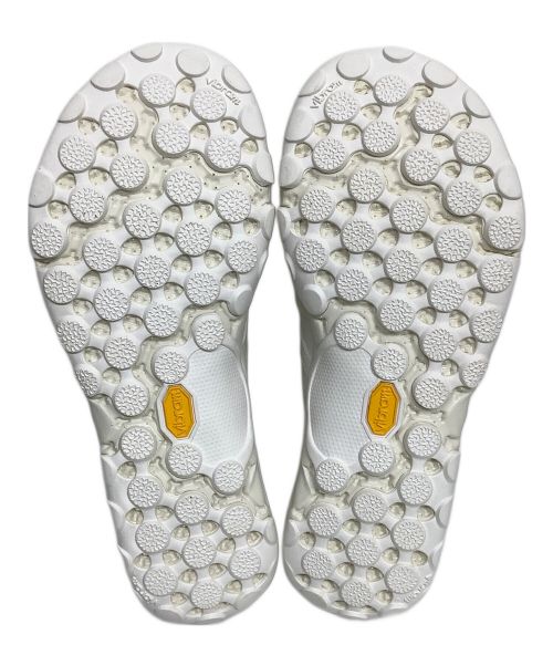 NEW BALANCE（ニューバランス）NEW BALANCE (ニューバランス) ISSEY MIYAKE (イッセイミヤケ) スニーカー ホワイト サイズ:23cm 未使用品の古着・服飾アイテム