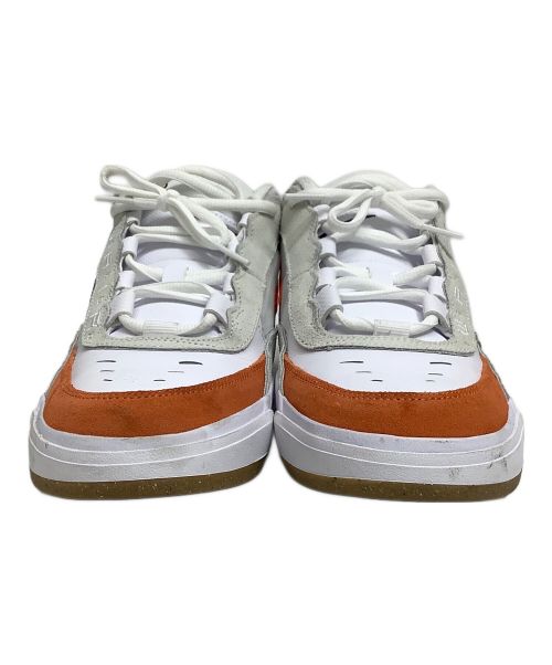NIKE SB（ナイキエスビー）NIKE SB (ナイキエスビー) スニーカー ホワイト×オレンジ サイズ:26.5cmの古着・服飾アイテム