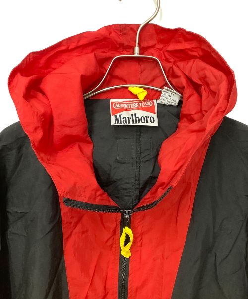 marlboro（マルボロ）Marlboro (マルボロ) ナイロンジャケット レッド×ブラック サイズ:XLの古着・服飾アイテム