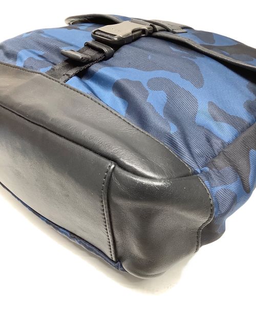 COACH（コーチ）COACH (コーチ) ナイロンショルダーバッグ ブラック×ブルーの古着・服飾アイテム