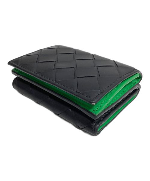 BOTTEGA VENETA（ボッテガベネタ）BOTTEGA VENETA (ボッテガベネタ) コンパクトウォレット ブラック×グリーンの古着・服飾アイテム