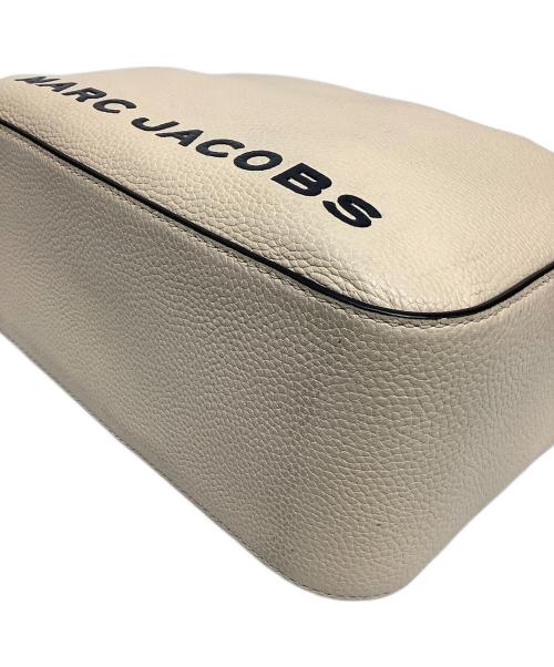 MARC JACOBS（マークジェイコブズ）MARC JACOBS (マークジェイコブス) ショルダーバッグ ベージュ×ブラックの古着・服飾アイテム