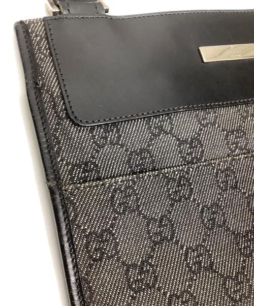 GUCCI（グッチ）GUCCI (グッチ) GGキャンバス ショルダーバッグ ブラックの古着・服飾アイテム