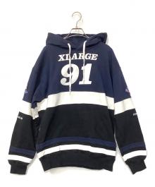 X-LARGE（エクストララージ）の古着「TEAM PANELED HOODED SWEAT」｜ネイビー