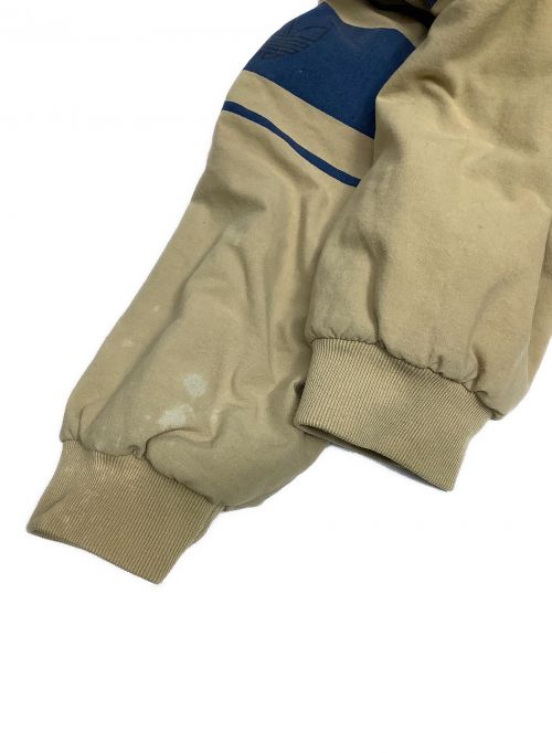 adidas（アディダス）adidas (アディダス) プルオーバージャケット ベージュ サイズ:-の古着・服飾アイテム