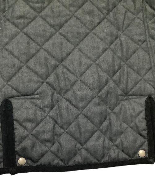 Traditional Weatherwear（トラディショナルウェザーウェア）Traditional Weatherwear (トラディショナルウェザーウェア) キルティングコート グレー サイズ:38の古着・服飾アイテム