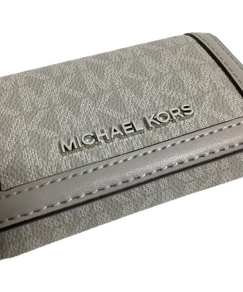 MICHAEL KORS（マイケル・コース）MICHAEL KORS (マイケルコース) キーケース グレーの古着・服飾アイテム