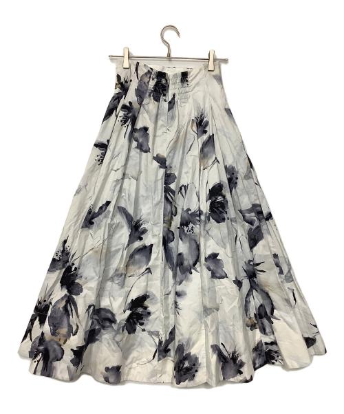 Mystrada（マイストラーダ）Mystrada (マイストラーダ) アクアタッチフレアスカート ホワイト サイズ:36の古着・服飾アイテム