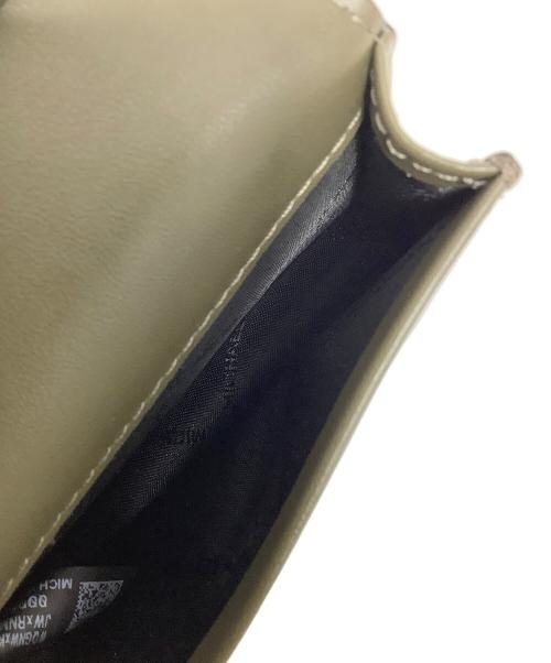 MICHAEL KORS（マイケル・コース）MICHAEL KORS (マイケルコース) カードケース カーキ 未使用品の古着・服飾アイテム