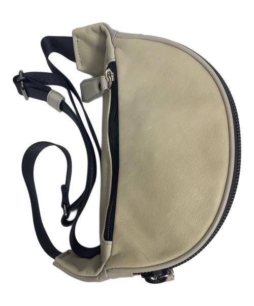 KATSUYUKIKODAMA（カツユキコダマ）KATSUYUKIKODAMA (カツユキコダマ) ボディーバッグ ベージュの古着・服飾アイテム