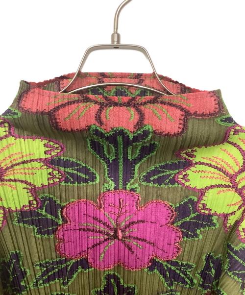 ISSEY MIYAKE（イッセイミヤケ）ISSEY MIYAKE (イッセイミヤケ) PLEATS PLEASE マルチカラー サイズ:4の古着・服飾アイテム