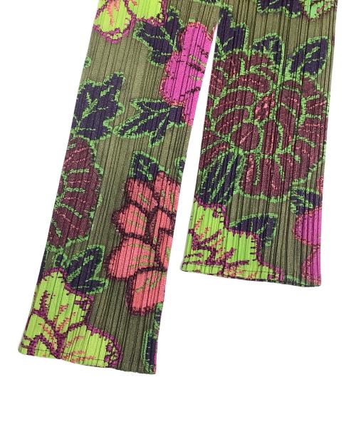 ISSEY MIYAKE（イッセイミヤケ）ISSEY MIYAKE (イッセイミヤケ) PLEATS PLEASE マルチカラー サイズ:4の古着・服飾アイテム