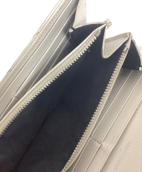 Yves Saint Laurent（イヴサンローラン）Yves Saint Laurent (イヴサンローラン) 長財布 アイボリーの古着・服飾アイテム