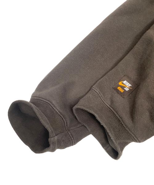 NIKE SB（ナイキエスビー）NIKE SB (ナイキエスビー) プルオーバーパーカー ブラウン サイズ:Lの古着・服飾アイテム