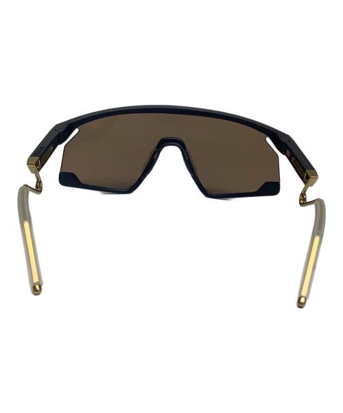 OAKLEY（オークリー）OAKLEY (オークリー) サングラス ブラック×ゴールドの古着・服飾アイテム