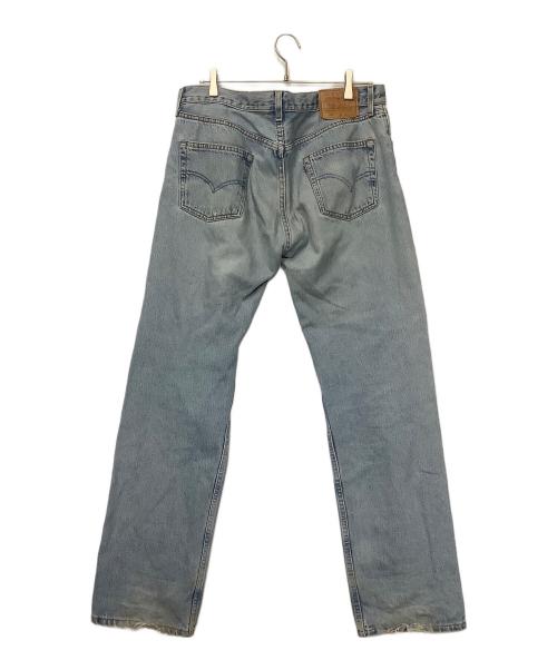 LEVI'S（リーバイス）LEVI'S (リーバイス) ダメージ加工ジーンズ ブルー サイズ:W36の古着・服飾アイテム
