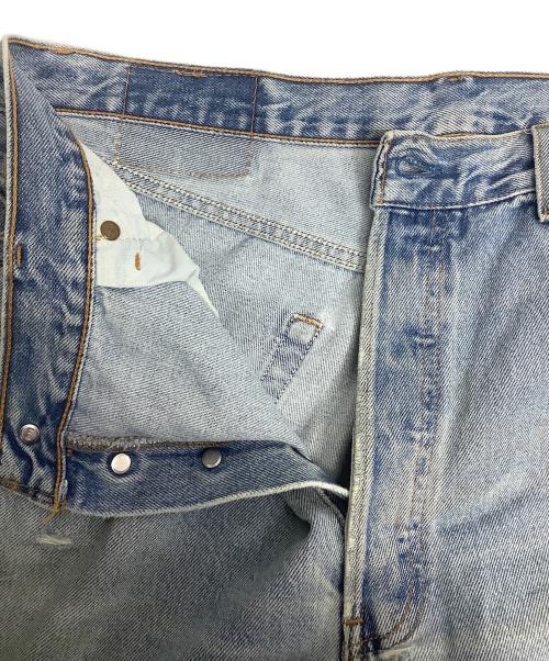 LEVI'S（リーバイス）LEVI'S (リーバイス) ダメージ加工ジーンズ ブルー サイズ:W36の古着・服飾アイテム