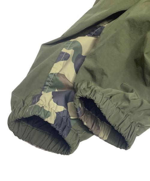 A BATHING APE（ア ベイシング エイプ）A BATHING APE (ア ベイシング エイプ) ナイロンパーカー カーキ サイズ:Lの古着・服飾アイテム