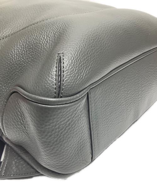 PELLE MORBIDA（ペッレモルビダ）PELLE MORBIDA (ペッレモルビダ) レザーリュック グレーの古着・服飾アイテム