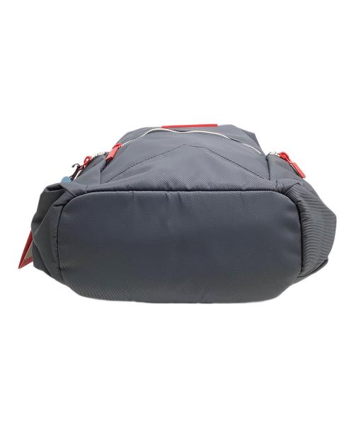 HUNTER（ハンター）HUNTER (ハンター) ナイロンリュック グレー 未使用品の古着・服飾アイテム