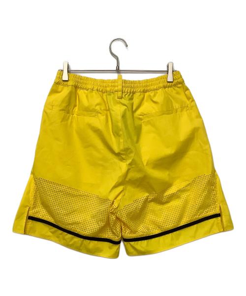 DSQUARED2（ディースクエアード）DSQUARED2 (ディースクエアード) ショートパンツ イエロー サイズ:S 未使用品の古着・服飾アイテム