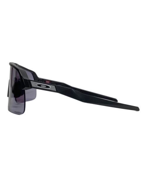 OAKLEY（オークリー）OAKLEY (オークリー) サングラス ブラックの古着・服飾アイテム