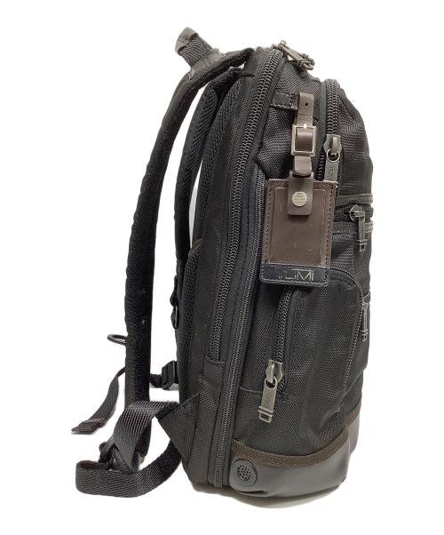 TUMI（トゥミ）TUMI (トゥミ) リュック ブラック×ダークブラウンの古着・服飾アイテム