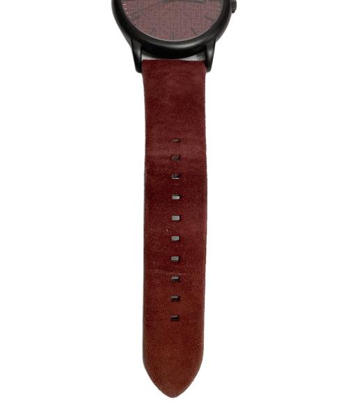 EMPORIO ARMANI（エンポリオ アルマーニ）EMPORIO ARMANI (エンポリオアルマーニ) 腕時計 レッドの古着・服飾アイテム