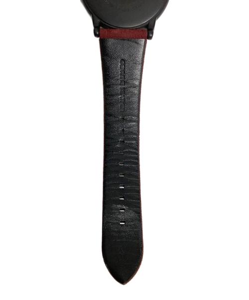 EMPORIO ARMANI（エンポリオ アルマーニ）EMPORIO ARMANI (エンポリオアルマーニ) 腕時計 レッドの古着・服飾アイテム