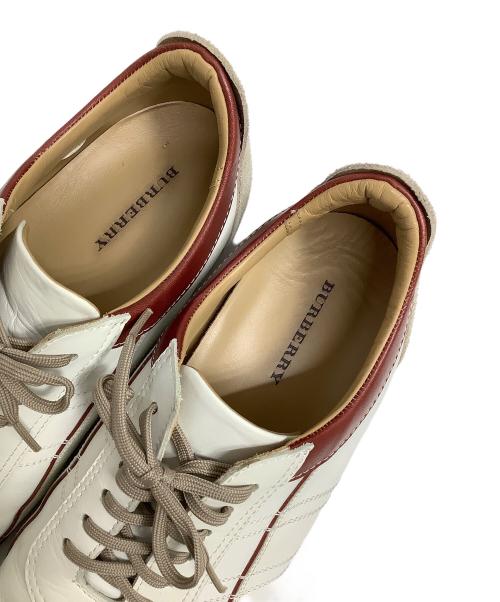 BURBERRY（バーバリー）BURBERRY (バーバリー) ゴルフシューズ ホワイト サイズ:27cmの古着・服飾アイテム