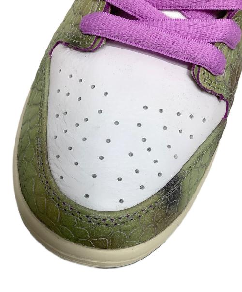 NIKE SB（ナイキエスビー）NIKE SB (ナイキエスビー) ローカットスニーカー ホワイト×カーキ サイズ:27.5の古着・服飾アイテム